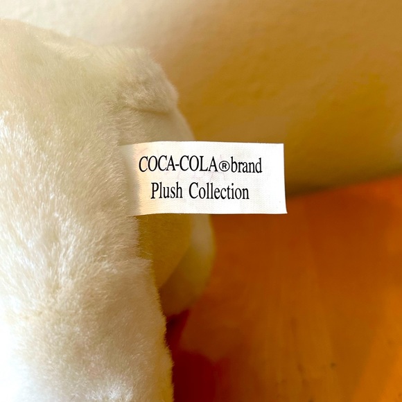 Coca-Cola Bear - Picture 3 of 3